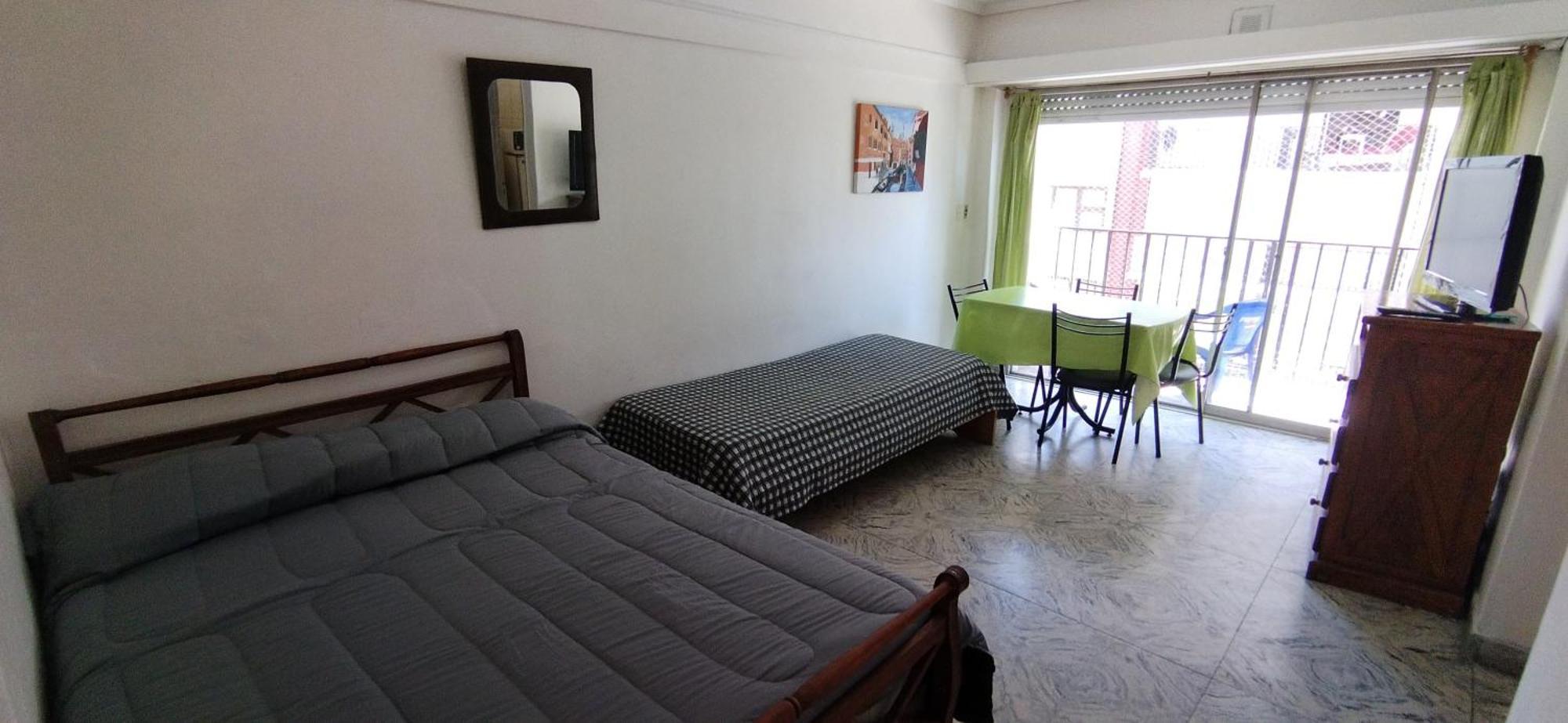 Depto Cordoba Zona Centro 3 Personas Apartamento Mar del Plata